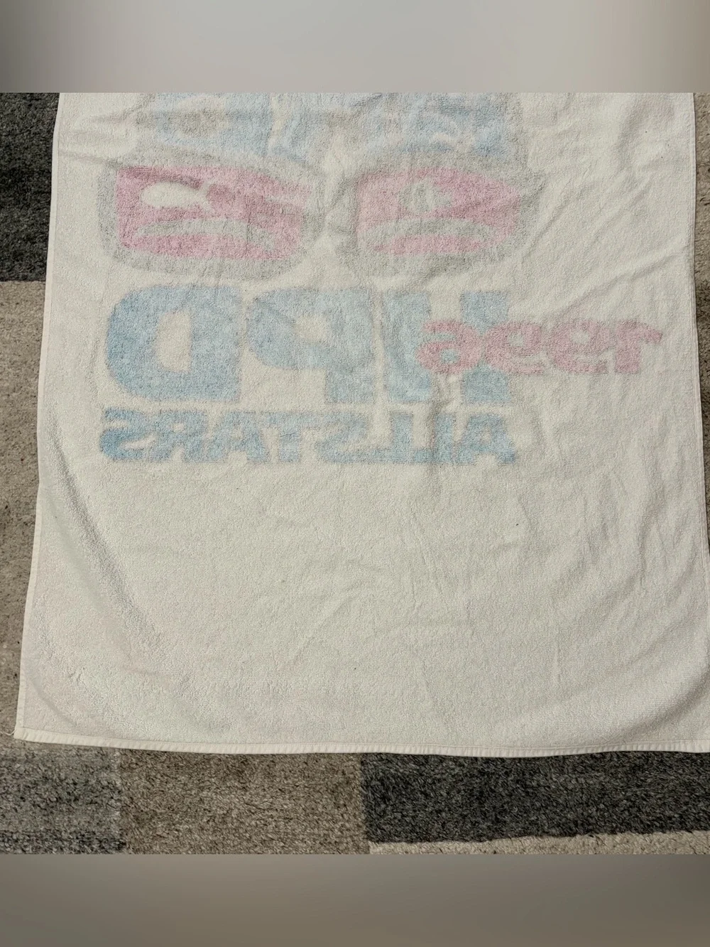 Towel Specialties / Big Hed Designs vintage 1996